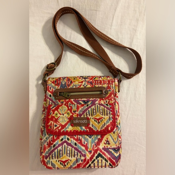 Sakroots Handbags - Sakroots Crossbody Bag❤️🤎🧡🤍💛🩵💜